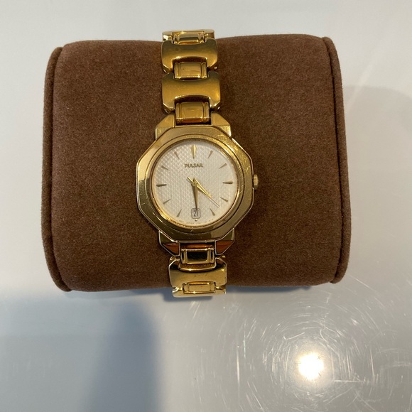 Pulsar Goldtone Octagon Face Watch main image 3